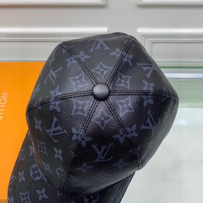 LV MONOGRAM COATED CANVAS CAP BLACK