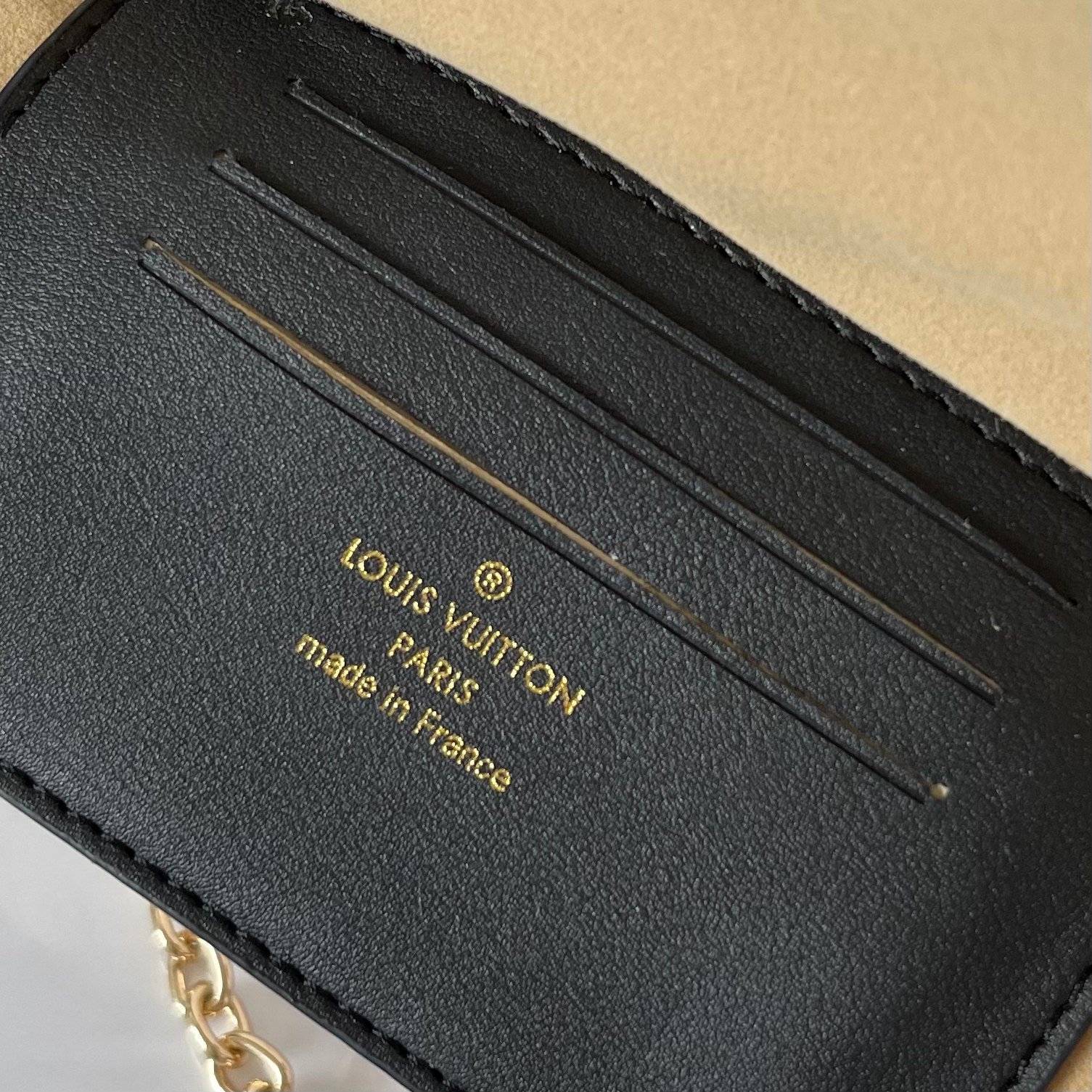 LV WALLET ON CHAIN IVY MONOGRAM CANVAS CREAM 23CM M83091