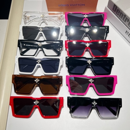 LV CYCLONE SUNGLASSES PINK