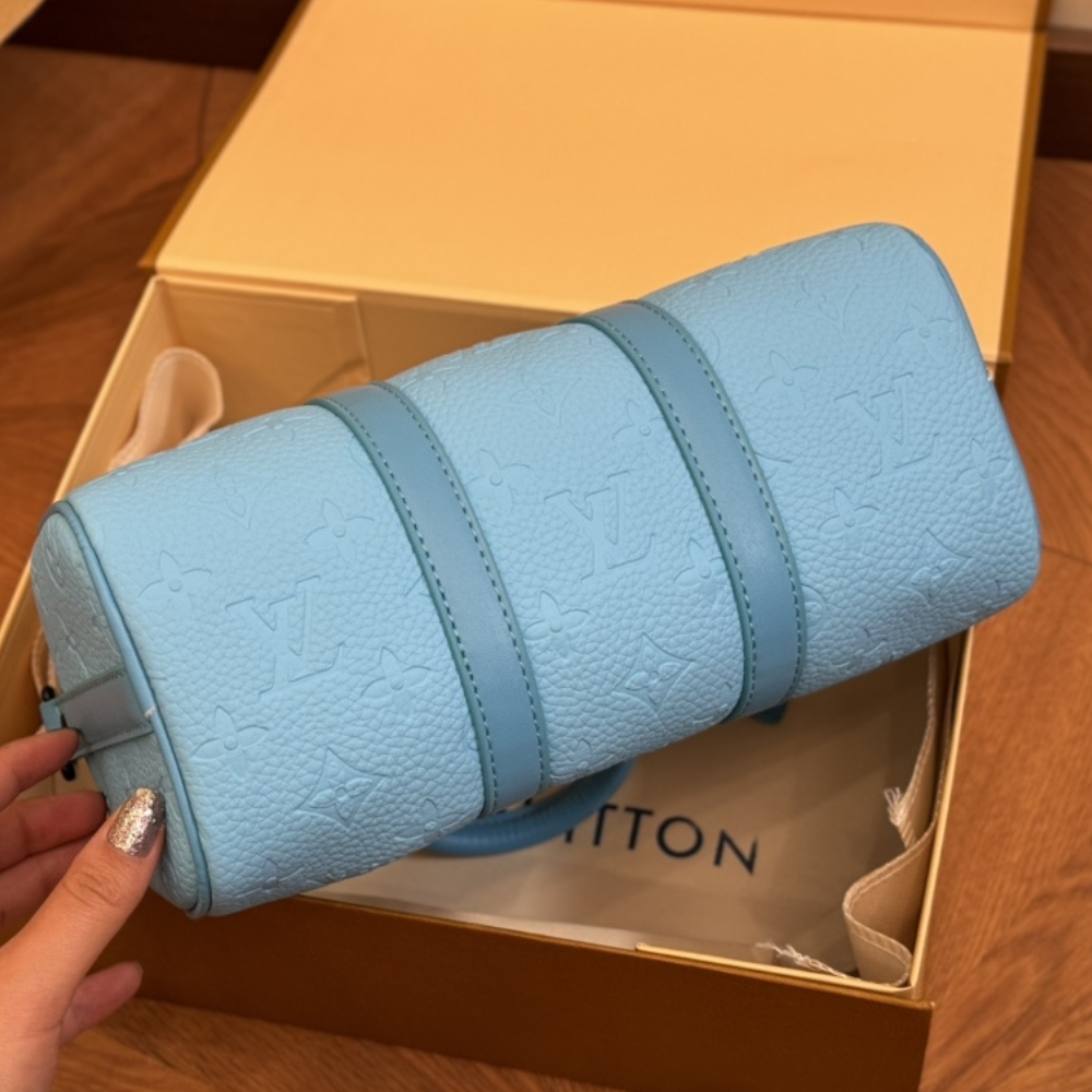 LV KEEPALL BANDOULIÈRE 25 TURQUOISE 25CM M11996
