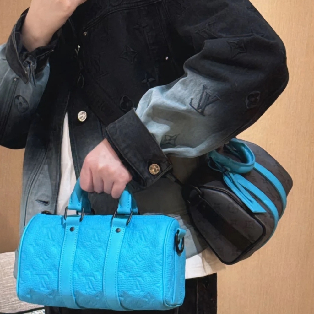 LV KEEPALL BANDOULIÈRE 25 TURQUOISE 25CM M11996