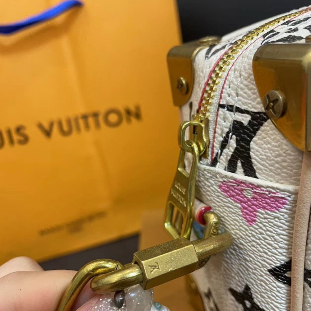 LV MINI SOFT TRUNK MONOGRAM CRAGGY COATED CANVAS VANILLA 18CM M25132