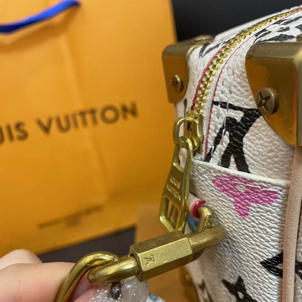 LV MINI SOFT TRUNK MONOGRAM CRAGGY COATED CANVAS VANILLA 18CM M25132