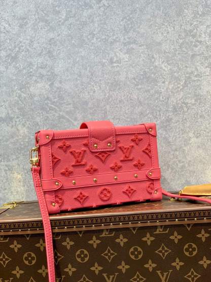 M20745 Petite Malle Monogram Rose red Gold Hardware Box bag 20cm