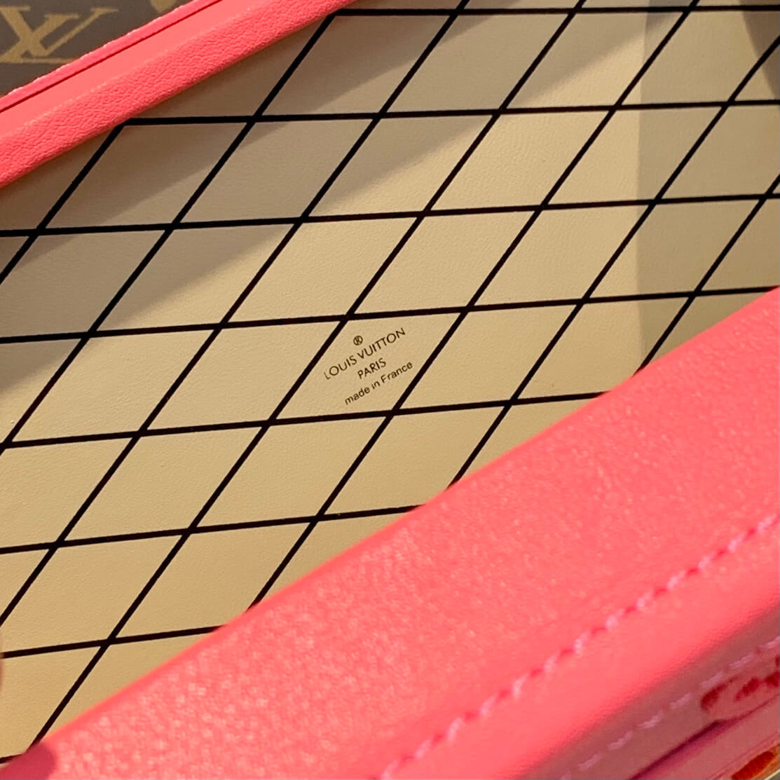 M20745 Petite Malle Monogram Rose red Gold Hardware Box bag 20cm