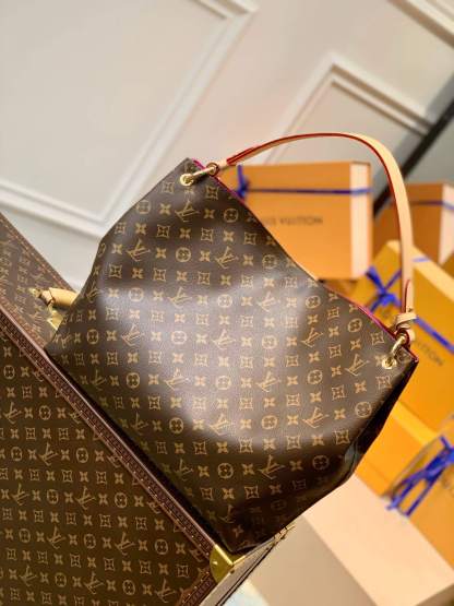 M43703 GRACEFUL MM big size MONOGRAM ROSE RED subaxillary bag Handbag