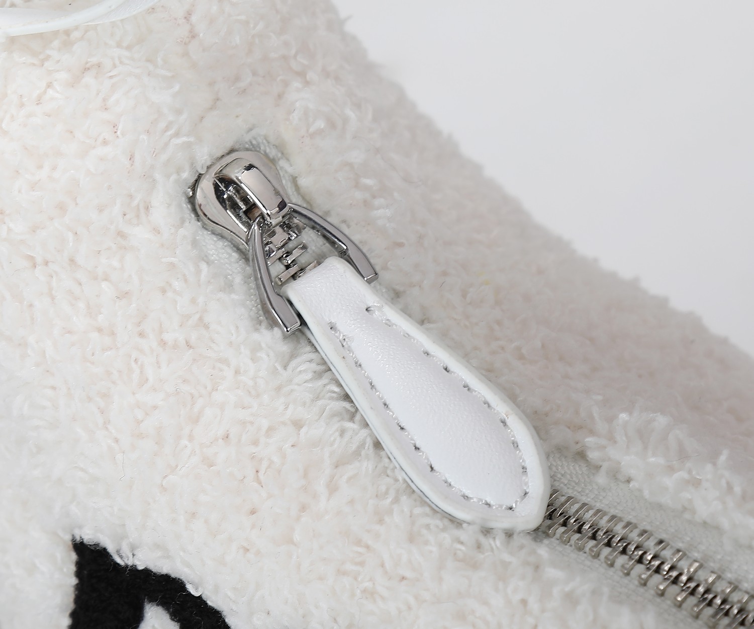 PR RE-EDITION 2000 TERRY MINI BAG WHITE 22CM 1NE515 2DXO F0964