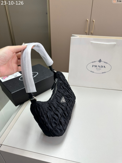 PR MINI BAG NYLON AND SAFFIANO LEATHER BLACK 21CM 1NE204 QR1 F0002