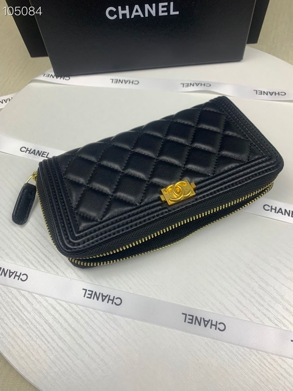 CHL BOY LONG ZIPPED WALLET WITH GOLD HARDWARE BLACK 19.4CM