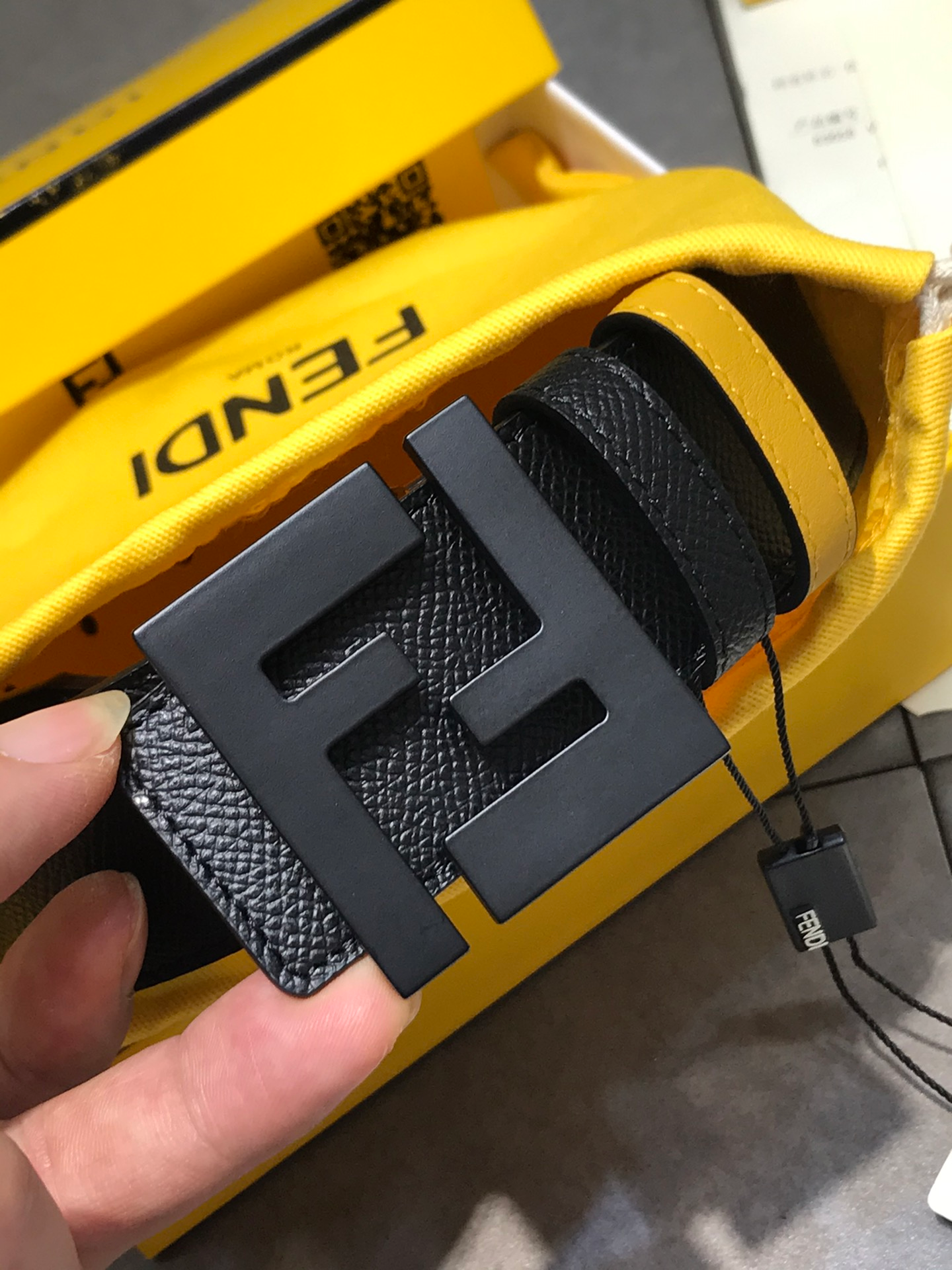 FD BLACK LEATHER BELT WITH FD GOLD BUCKLE 40MM