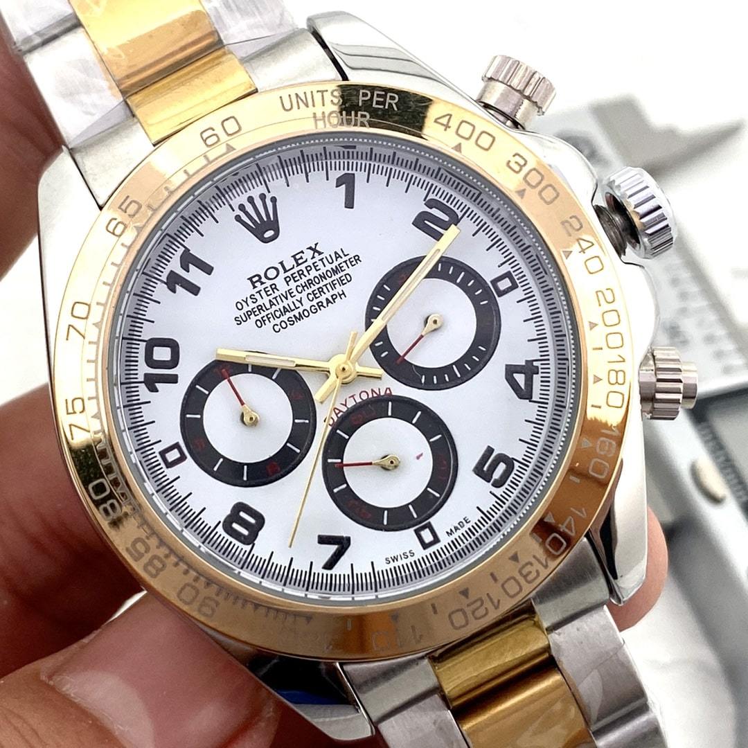 ROLEX OYSTER PERPETUAL COSMOGRAPH DAYTONA IN SILVER AND GOLD 40MM