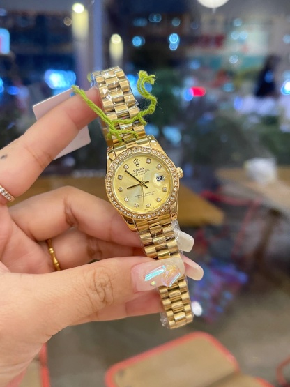 ROLEX LADY DATEJUST 28 DIAMOND DIAL 18K YELLOW GOLD 28MM