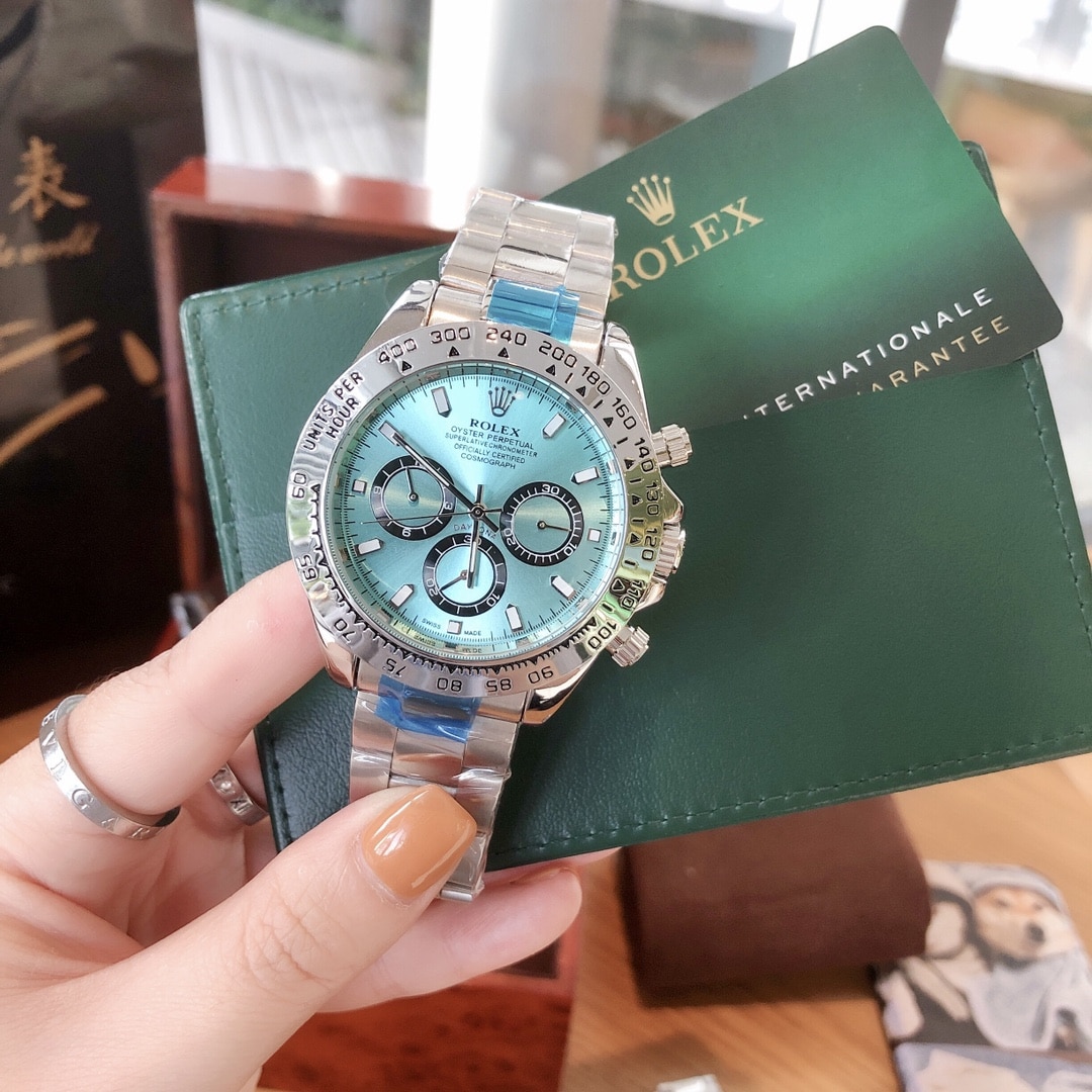 ROLEX OYSTER PERPETUAL COSMOGRAPH DAYTONA ICE BLUE 40MM