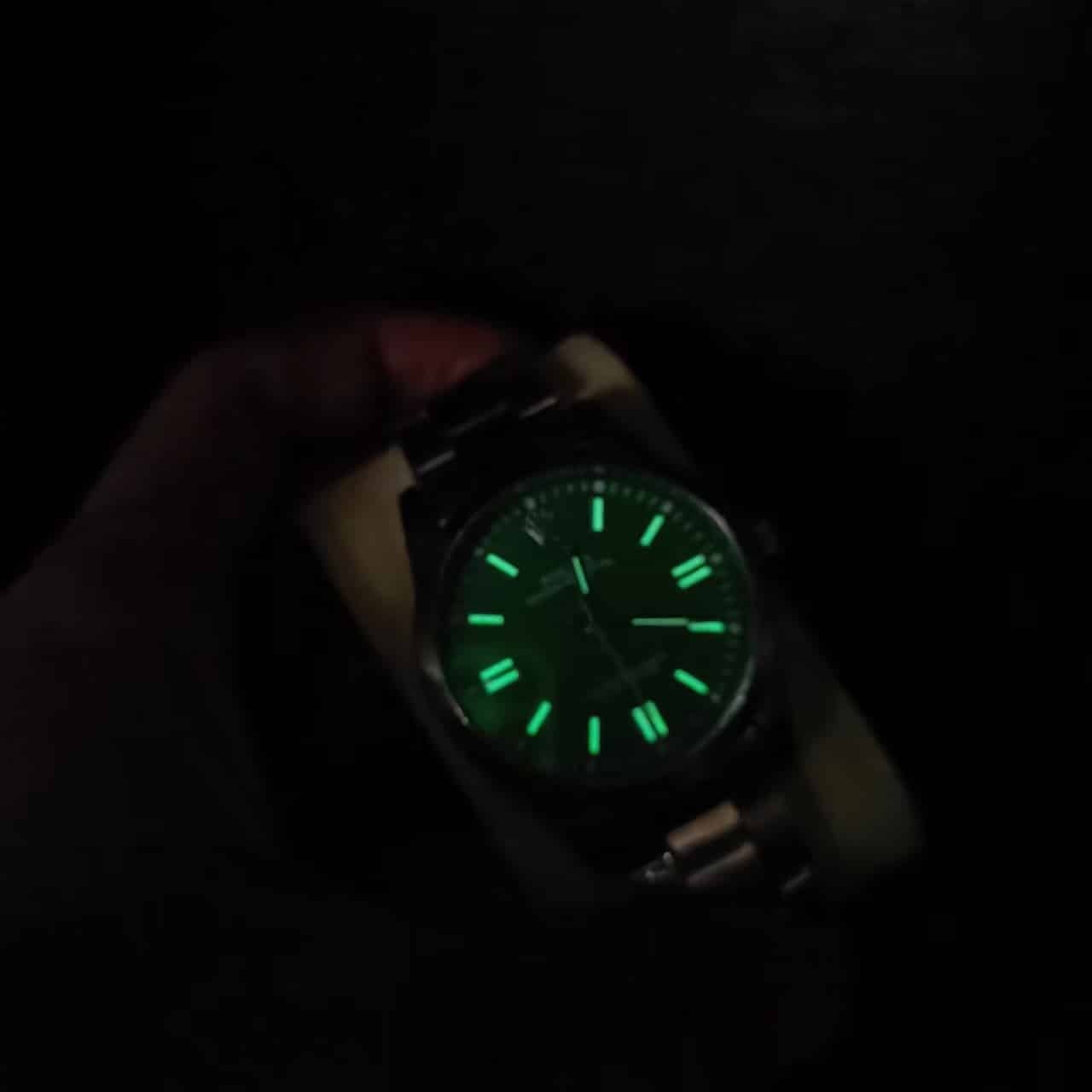 ROLEX OYSTER PERPETUAL WATCH 41MM GREEN DIAL 126000 0005
