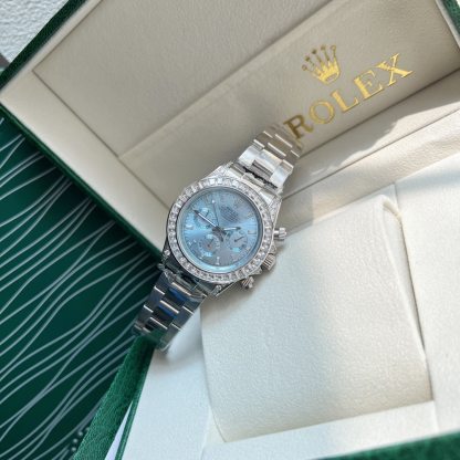 ROLEX COSMOGRAPH DAYTONA ICE BLUE BAGUETTE PLATINUM 40MM 116576TBR