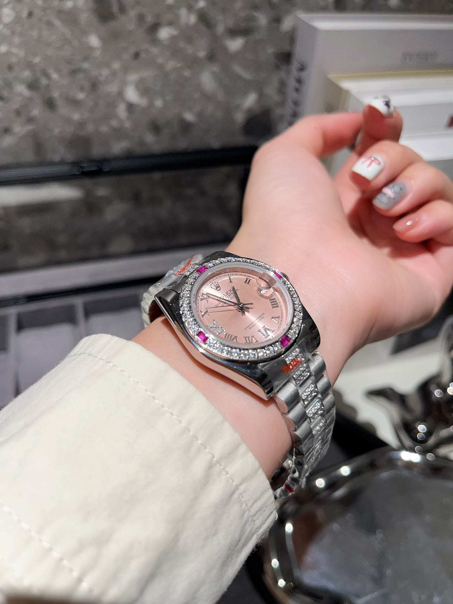 ROLEX LADY DATEJUST BRACELET WHITE GOLD DIAMOND BEZEL PINK ROMAN 31MM