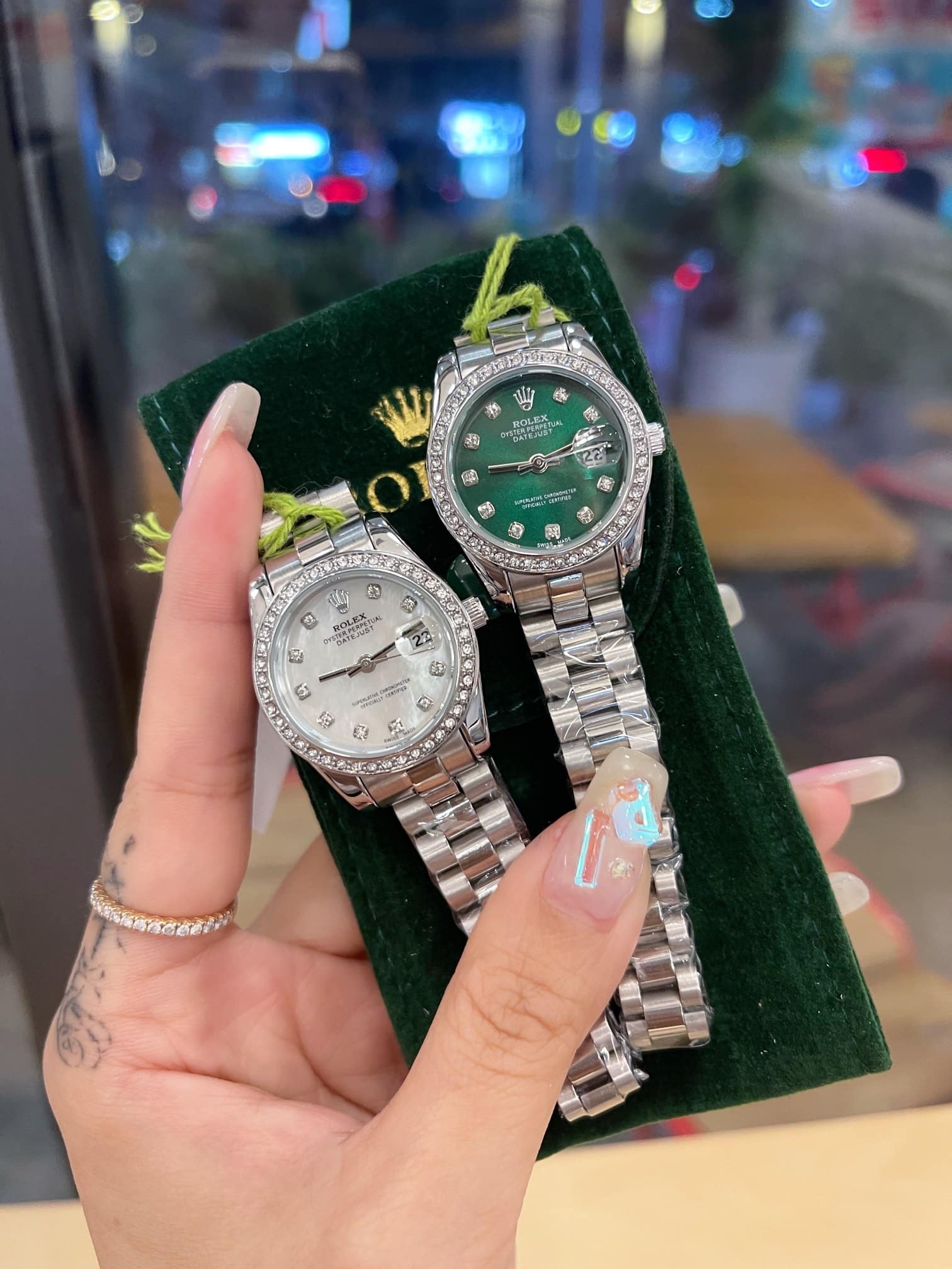 ROLEX LADY DATEJUST 28 SILVER JUBILEE DIAMOND DIAL IN GREEN 28MM