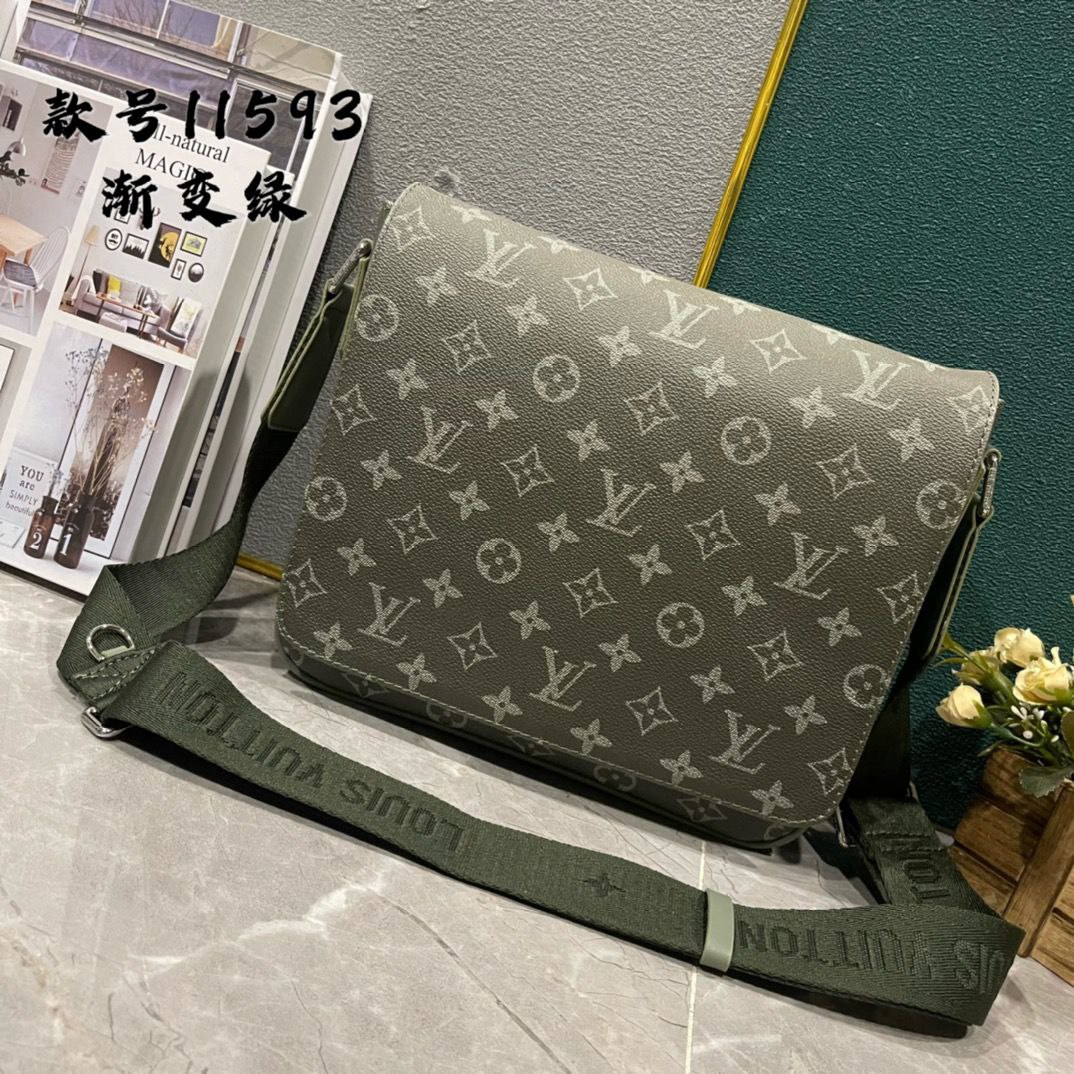 Robert HAUER - LV bag