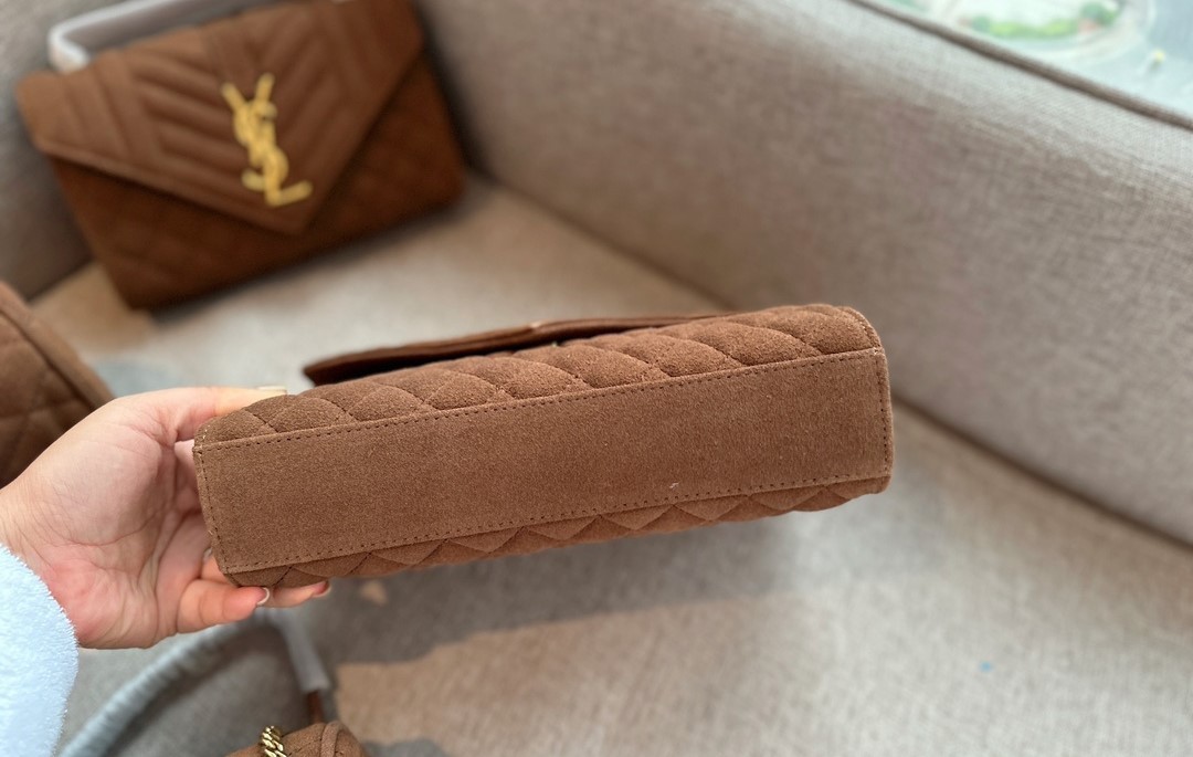 YSL ENVELOPE MEDIUM MATELASSÉ SUEDE SHOULDER BAG BROWN 24CM