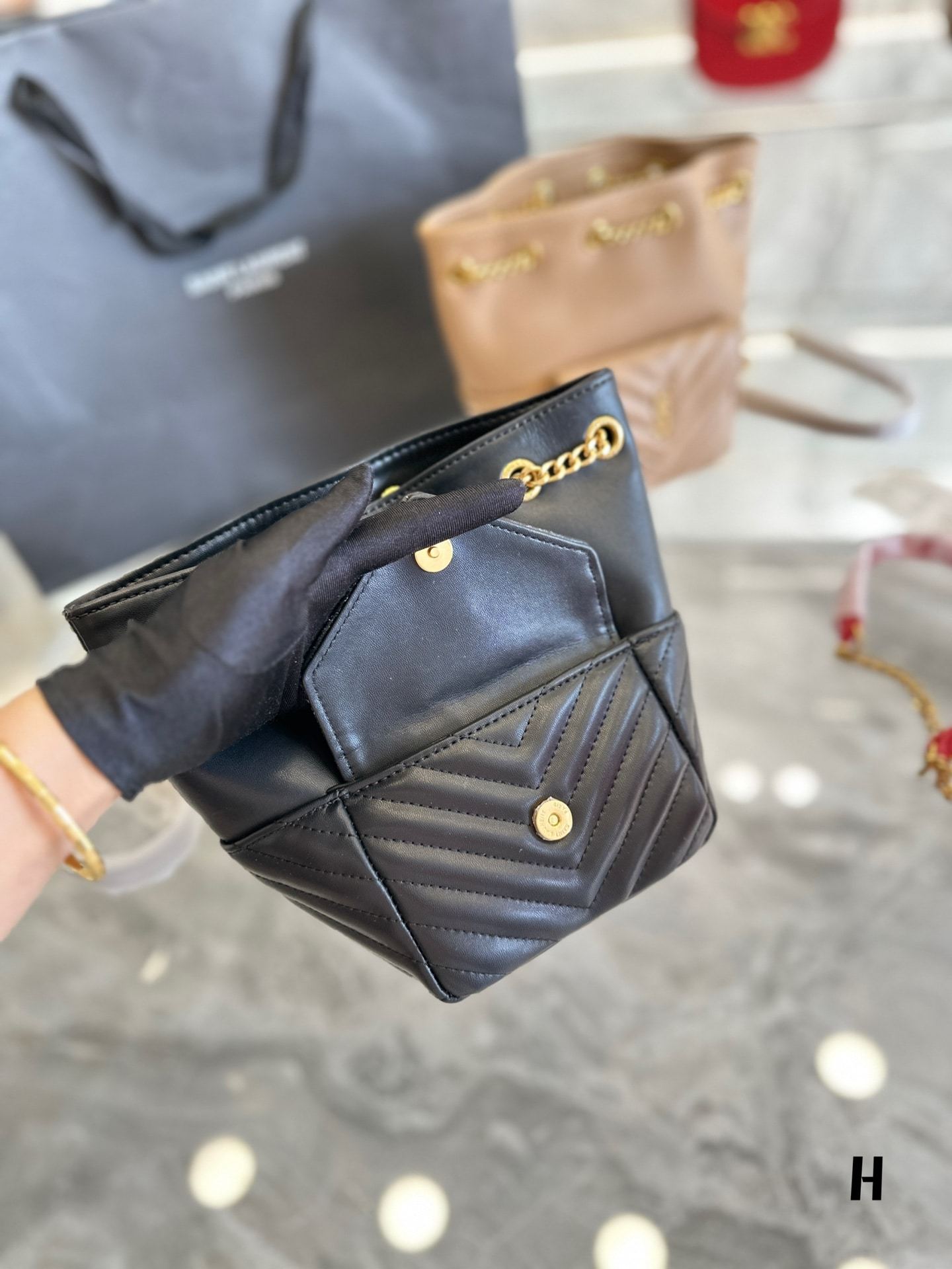 YSL JOE MINI BUCKET BAG IN QUILTED LAMBSKIN BLACK 19CM 7016311EL071000