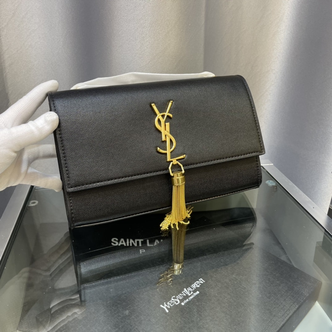 YSL KATE MEDIUM CHAIN BAG WITH TASSEL IN GRAIN DE POUDRE EMBOSSED LEATHER 354119BOW0J1000