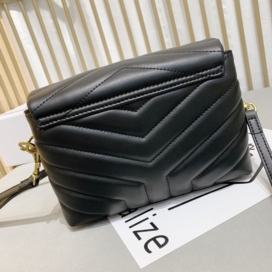 YSL LOULOU TOY STRAP BAG IN QUILTED Y LEATHER BLACK 678401DV7071000