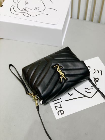 YSL LOULOU TOY STRAP BAG IN QUILTED Y LEATHER BLACK 678401DV7071000