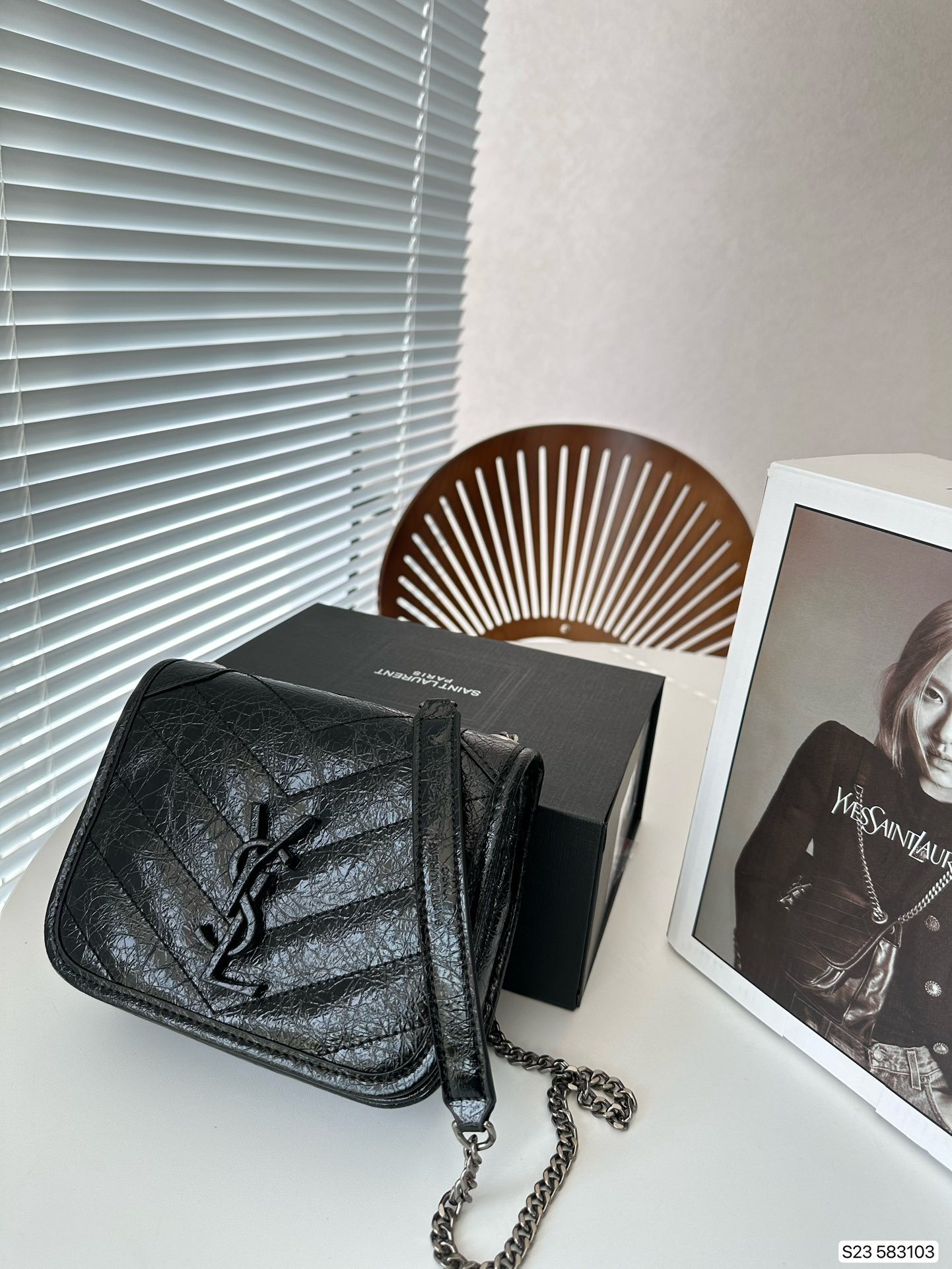 YSL NIKI VINTAGE LEATHER CHAIN WALLET BLACK 19CM