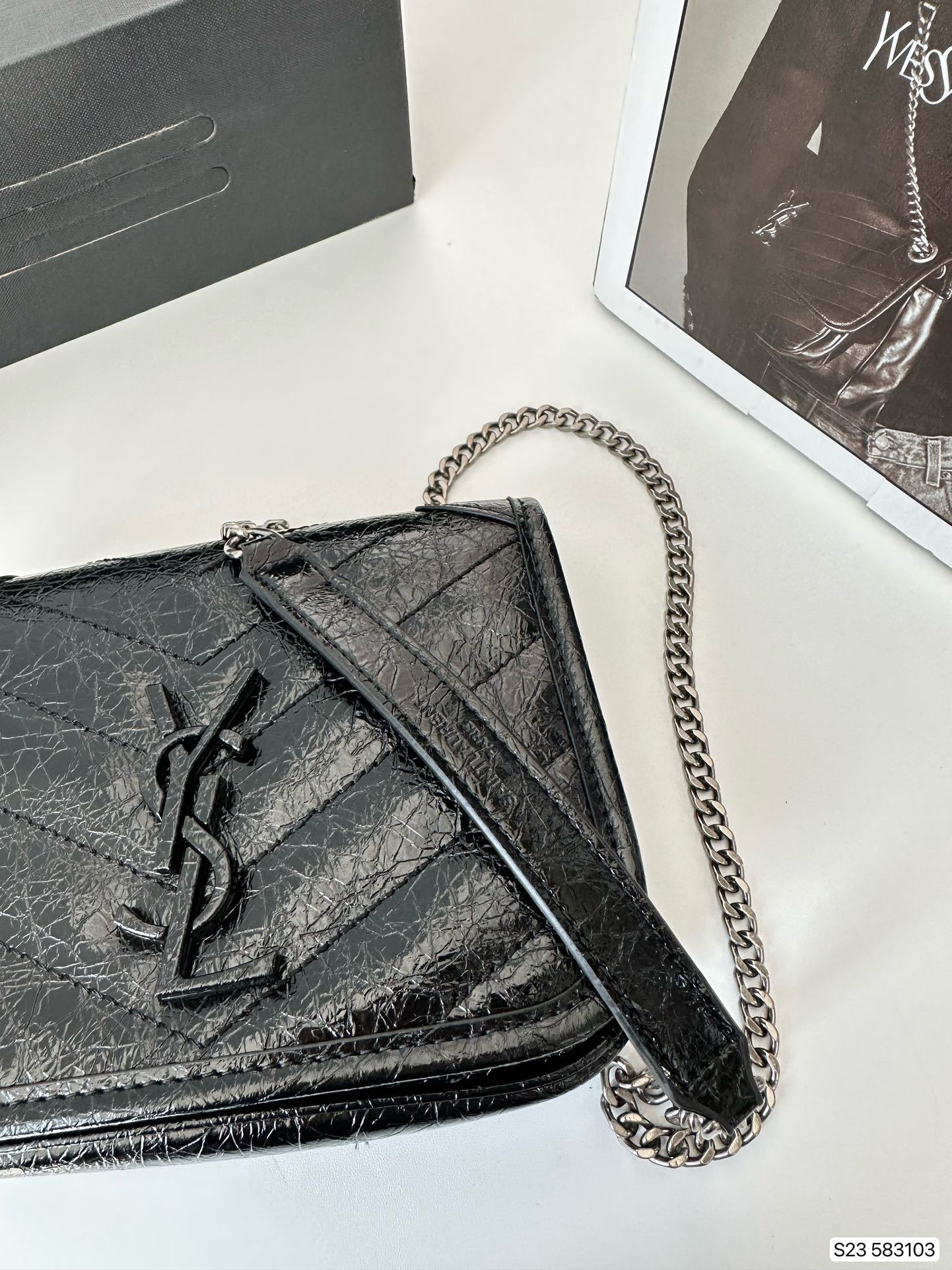 YSL NIKI VINTAGE LEATHER CHAIN WALLET BLACK 19CM
