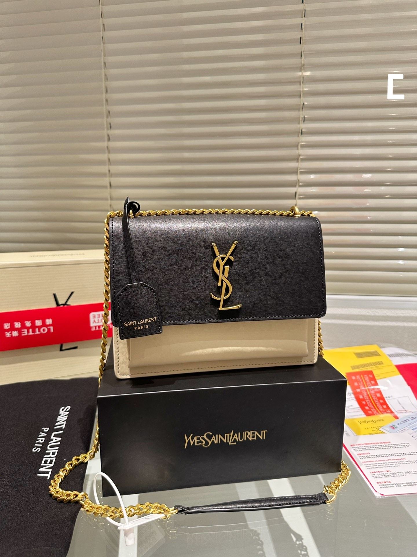 YSL SUNSET MEDIUM CHAIN BAG IN SMOOTH LEATHER 442906D42EW1089