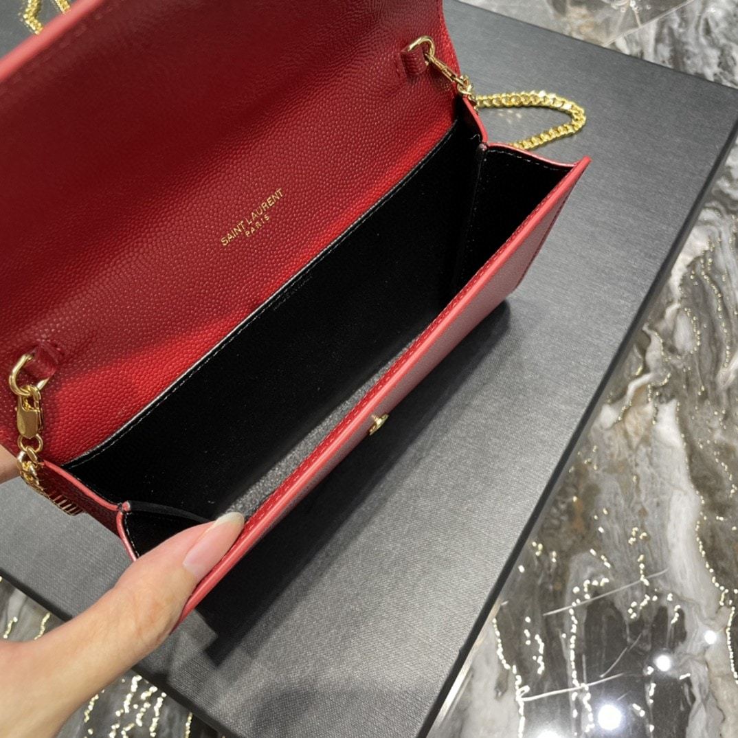 YSL UPTOWN CHAIN WALLET IN GRAIN DE POUDRE EMBOSSED LEATHER RED 19CM