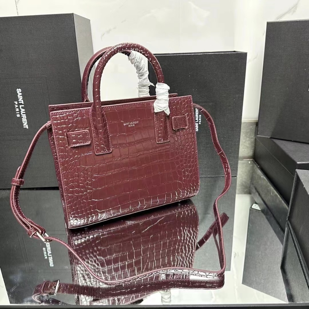 YSL SAC DE JOUR NANO IN CROCODILE EMBOSSED LEATHER BORDEAUX 26CM 392035DND1N6475