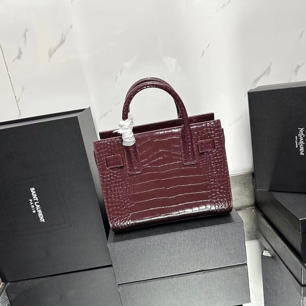 YSL SAC DE JOUR NANO IN CROCODILE EMBOSSED LEATHER BORDEAUX 26CM 392035DND1N6475