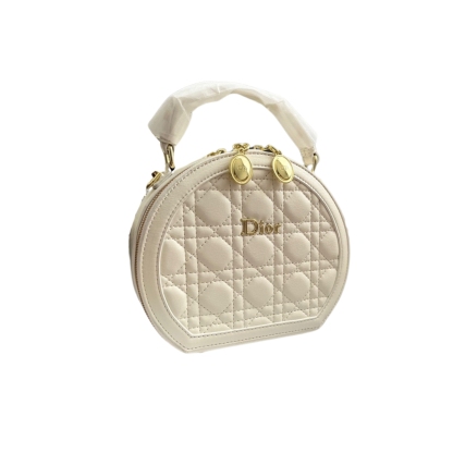 DOR CARO ROUND POUCH CROSS BAG GOLD HARDWARE WHITE 13CM