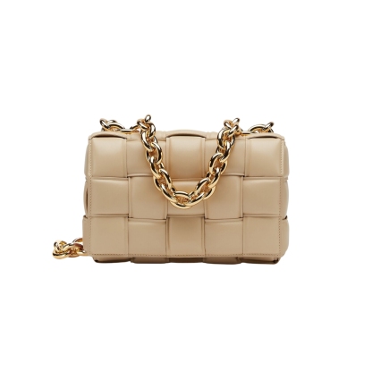 BOTTEGA VENETA CHAIN CASSETTE CROSSBODY BAG IN PORRIDGE 26CM 631421VBWZ09782