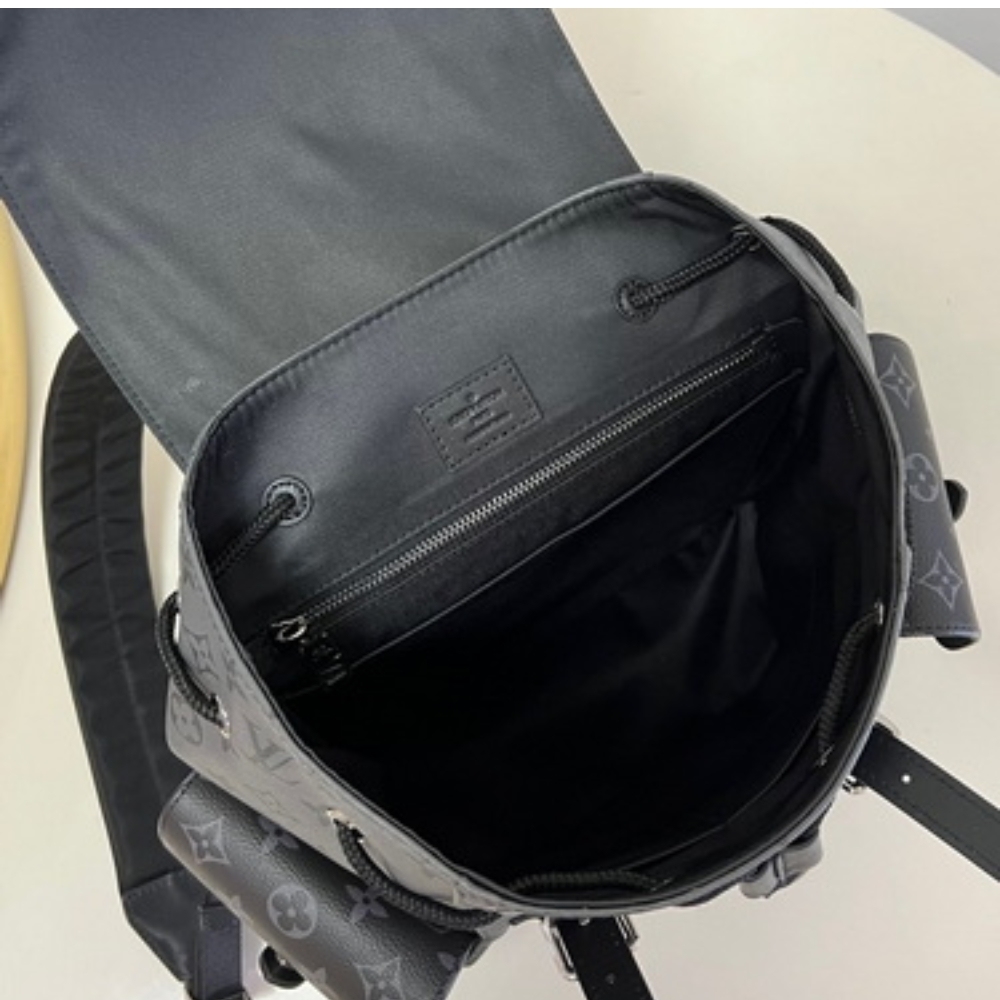 LV CHRISTOPHER MONOGRAM ECLIPSE REVERSE BLACK AND GREY 45CM M46331