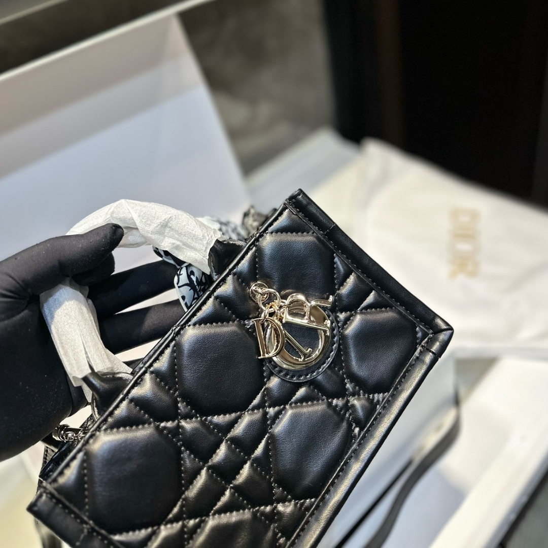 DOR MINI DOR BOOK TOTE MACROCANNAGE CALFSKIN BLACK 21CM S5573OWHP M900