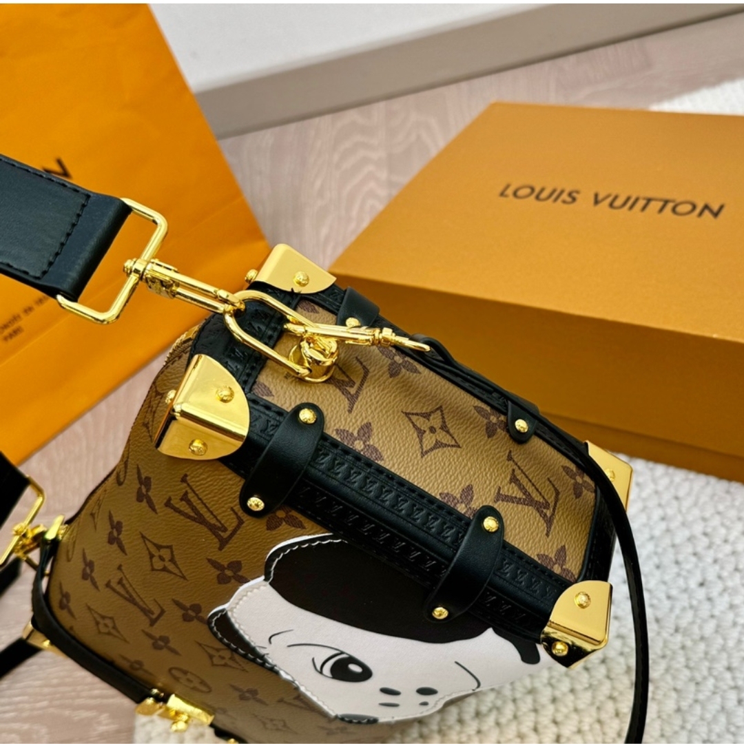 LV SIDE TRUNK MM MONOGRAM REVERSE COATED CANVAS 23CM M47202