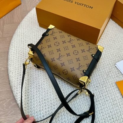 LV SIDE TRUNK MM MONOGRAM REVERSE COATED CANVAS 23CM M47202