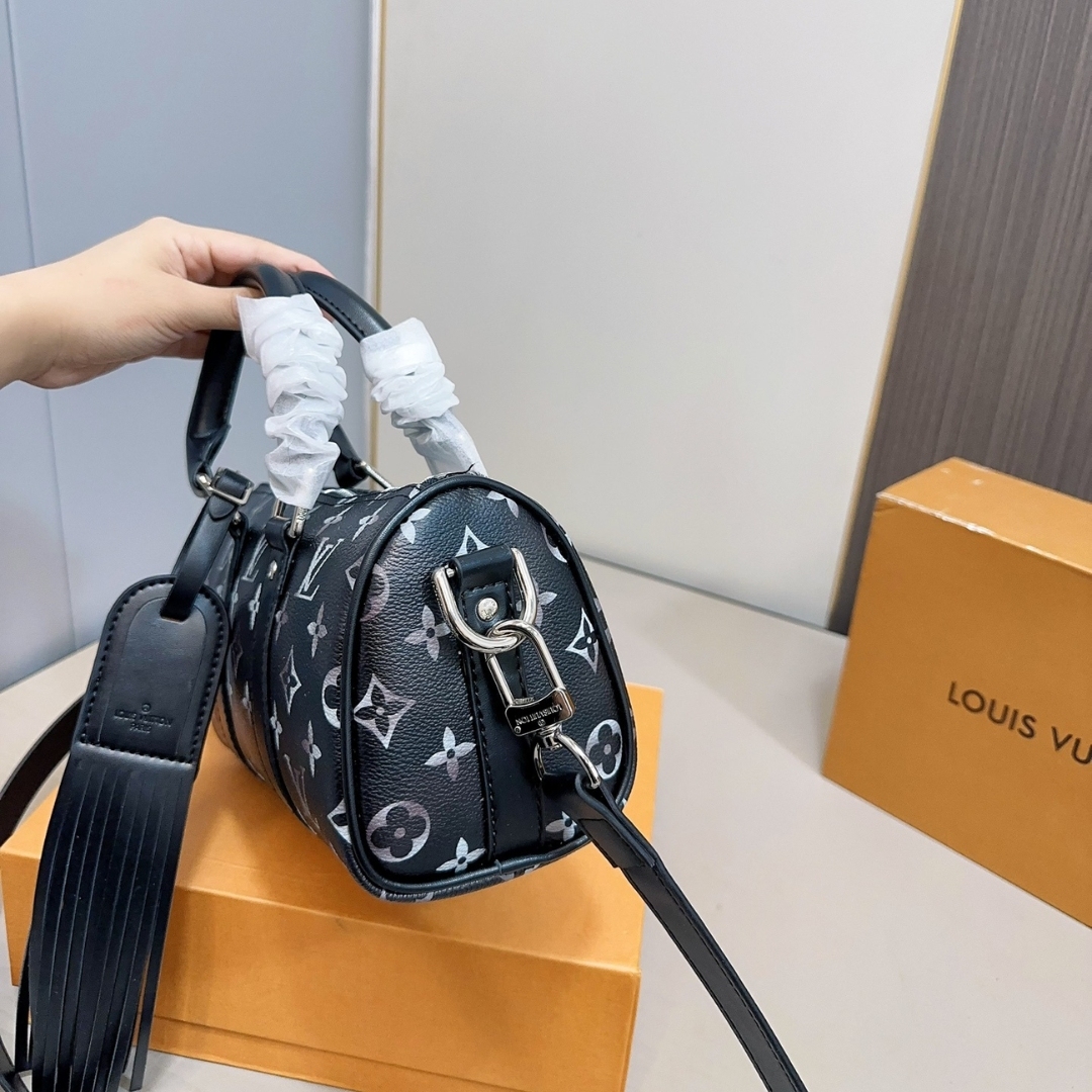 LV KEEPALL BANDOULIÈRE 25 BAG MONOGRAM BRUSHED COWHIDE BLACK 25CM M11595