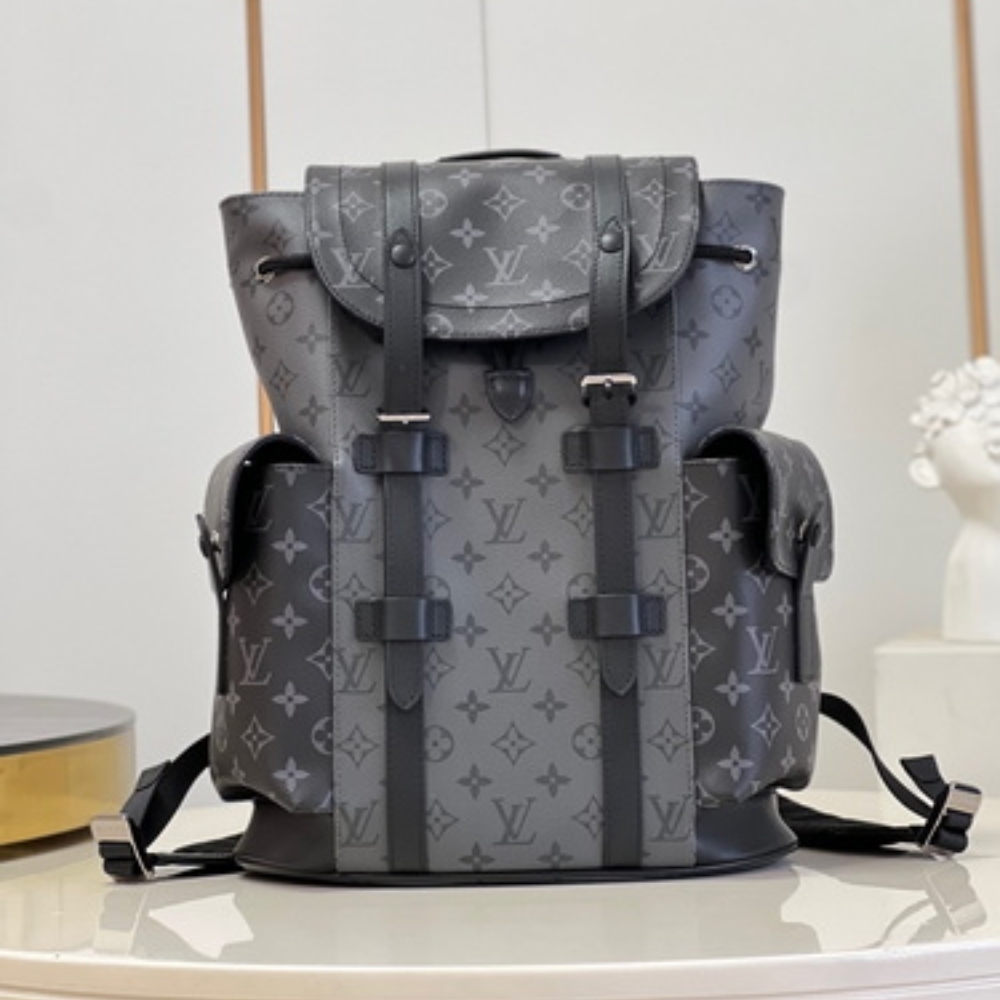 LV CHRISTOPHER MONOGRAM ECLIPSE REVERSE BLACK AND GREY 45CM M46331