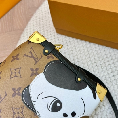 LV SIDE TRUNK MM MONOGRAM REVERSE COATED CANVAS 23CM M47202