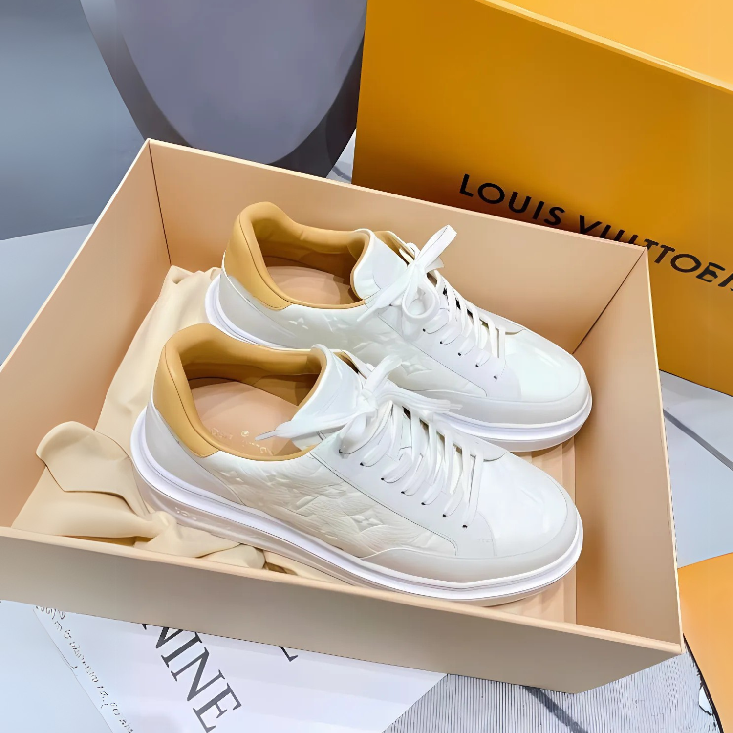LOUIS VUITTION BEVERLY HILLS SNEAKER WHITE