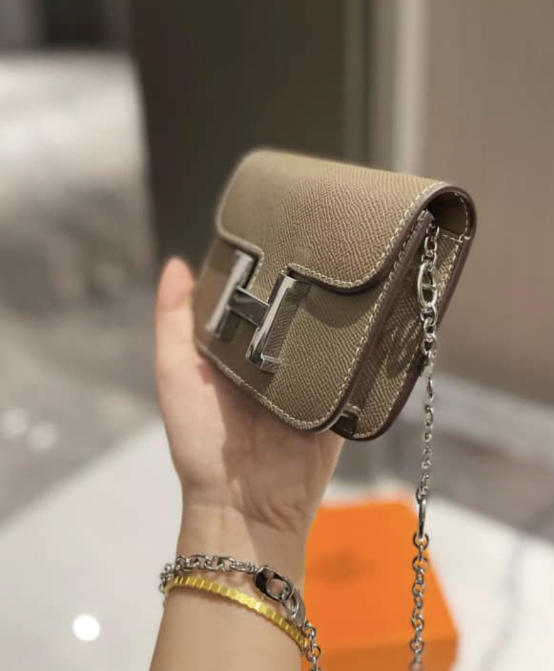 HM WALLETS CONSTANCE SLIM ETOUPE EPSOM 13CM