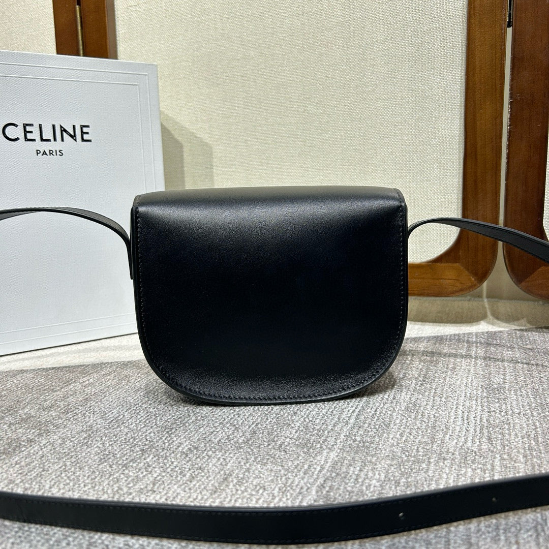 Celine Folco Cuire Triomphe Shoulder Bag Black Calfskin