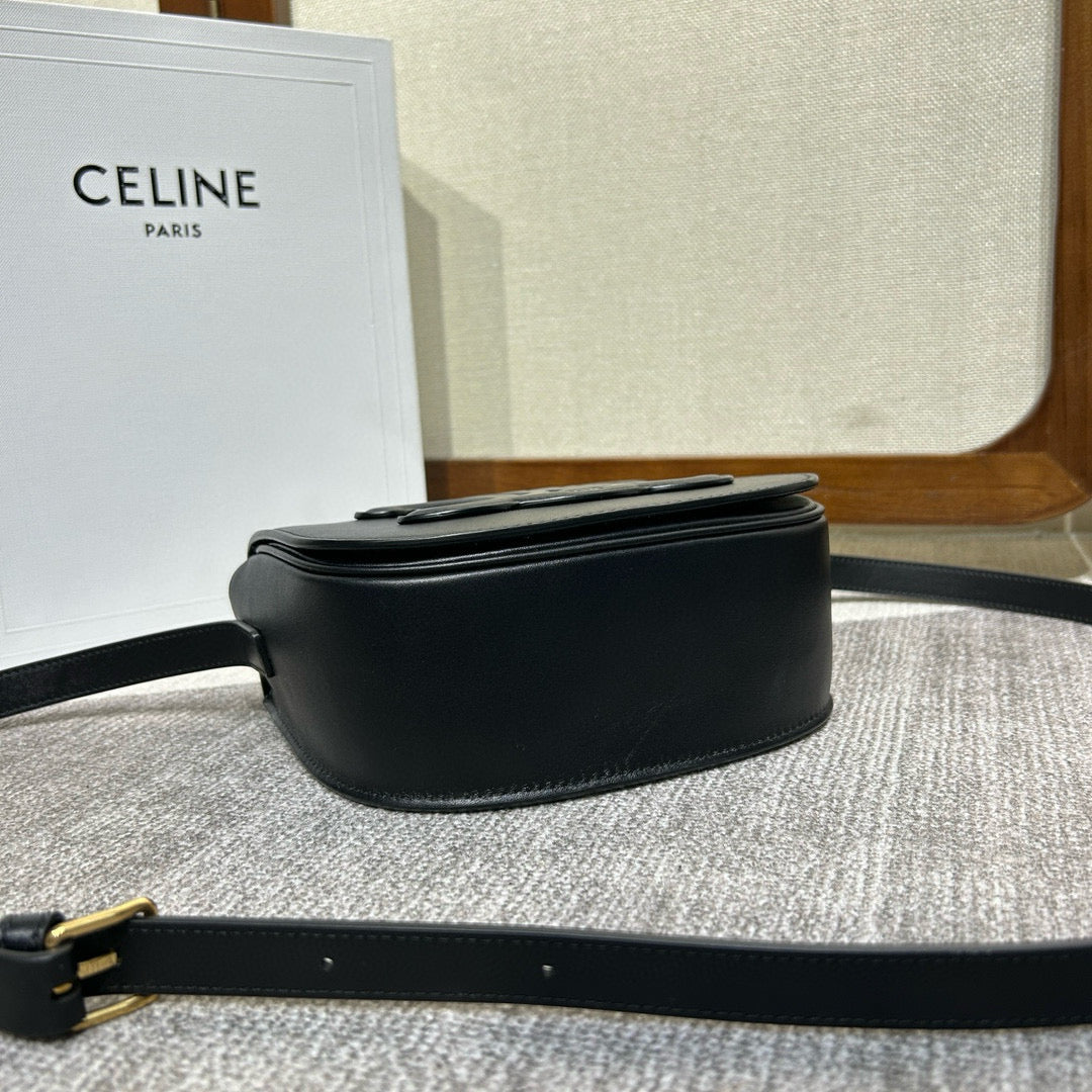 Celine Folco Cuire Triomphe Shoulder Bag Black Calfskin