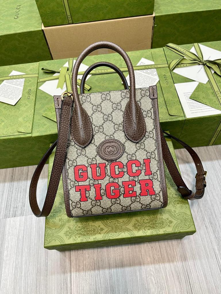 gg Tiger gg Mini Tote Bag Beige And Ebony gg Supreme Canvas Brown For Women 7.8in/20cm gg 671623 US7EC 9396