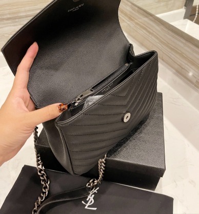 YSL COLLEGE MEDIUM SILVER CHAIN IN QUILTED BLACK SILVER 24CM 600279BRM041000