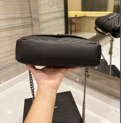 YSL COLLEGE MEDIUM SILVER CHAIN IN QUILTED BLACK SILVER 24CM 600279BRM041000