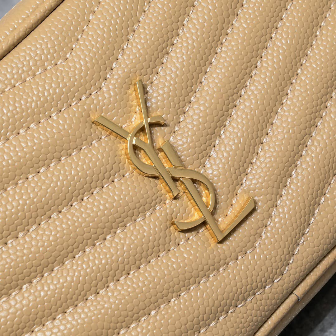 YSL LOU CAMERA BAG IN QUILTED LEATHER BEIGE 18CM